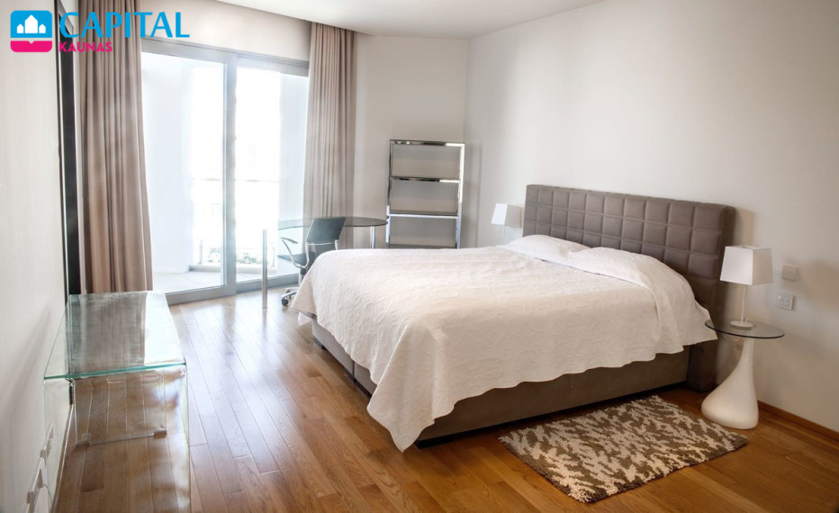 Parduodamas namas Marbella Golden Mile - Sierra Blanca , 463.00 kv.m ploto,  Floors 8