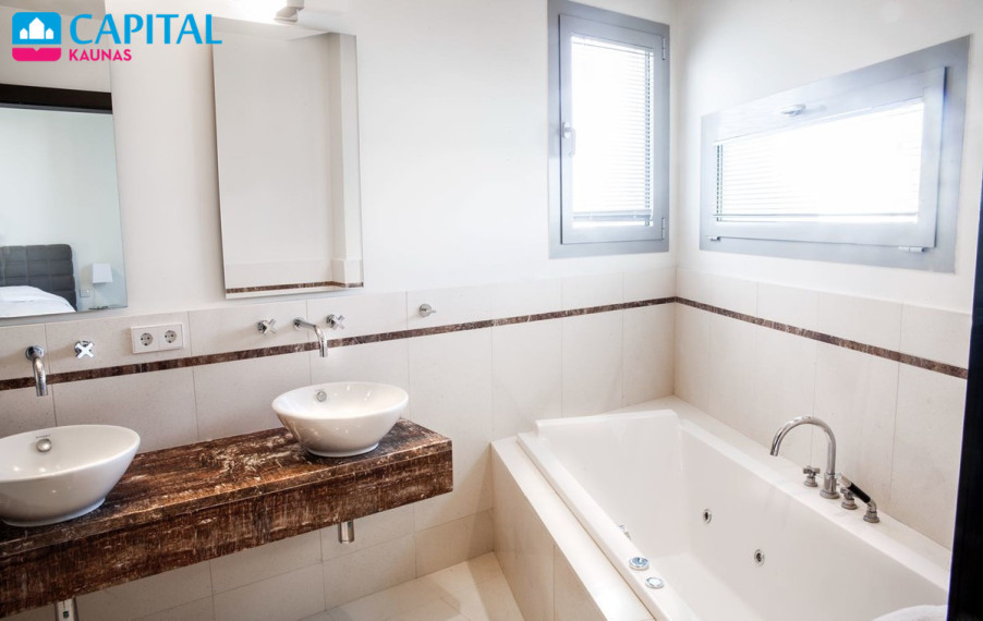 Parduodamas namas Marbella Golden Mile - Sierra Blanca , 463.00 kv.m ploto,  Floors 9