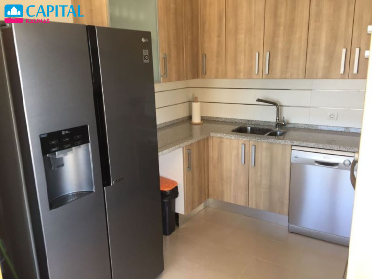 Nuomojamas namas 180.00 kv.m ploto,  Floors 3