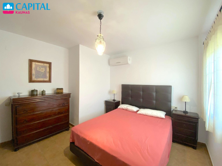Nuomojamas namas Marbella Este - El Rosario , 230.00 kv.m ploto,  Floors 19