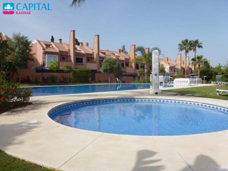 Nuomojamas namas Marbella Este - Los Monteros , 280.00 kv.m ploto,  Floors 2