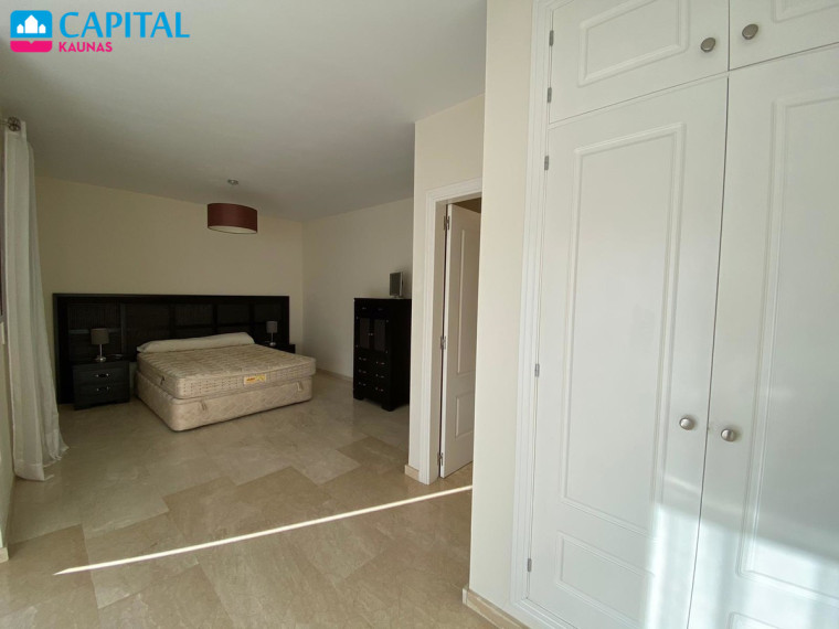 Nuomojamas namas Marbella Este - Los Monteros , 280.00 kv.m ploto,  Floors 6