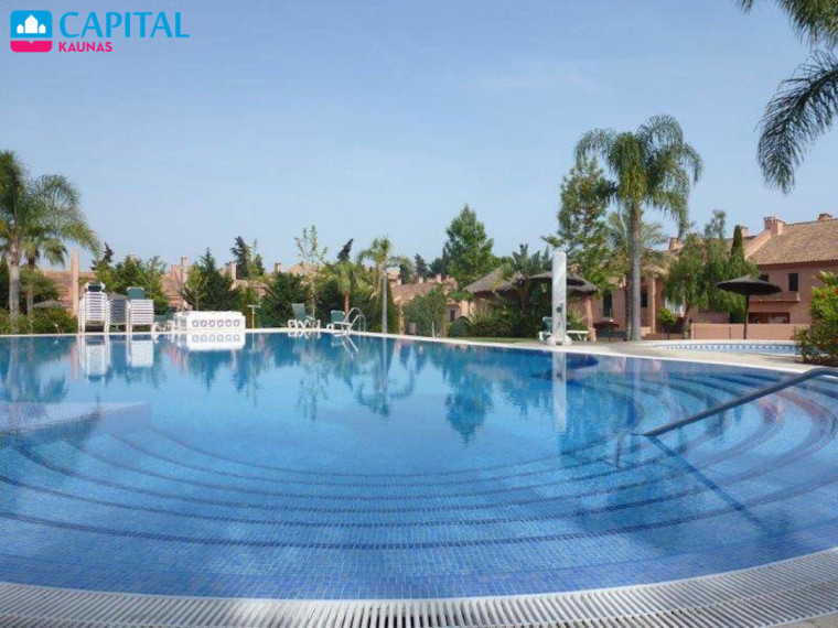 Nuomojamas namas Marbella Este - Los Monteros , 280.00 kv.m ploto,  Floors 9
