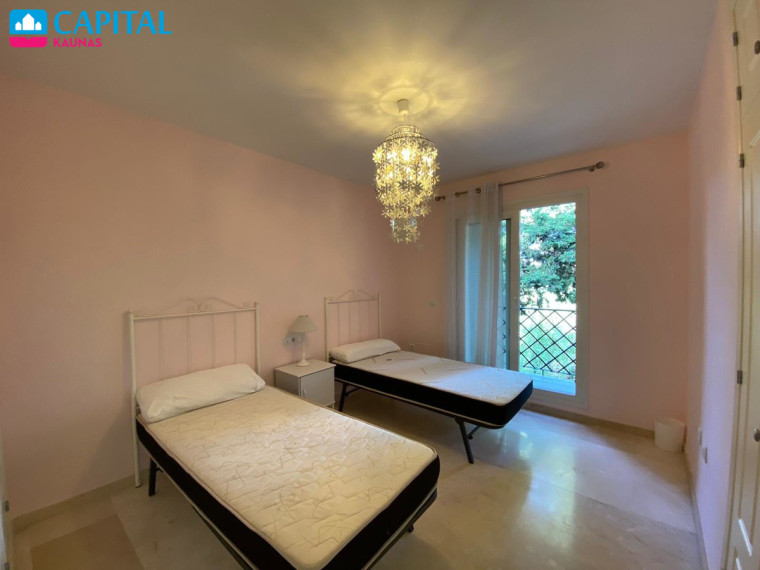 Nuomojamas namas Marbella Este - Los Monteros , 280.00 kv.m ploto,  Floors 12