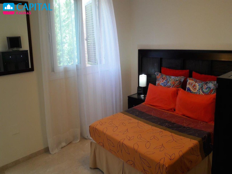 Nuomojamas namas Marbella Este - Los Monteros , 280.00 kv.m ploto,  Floors 34