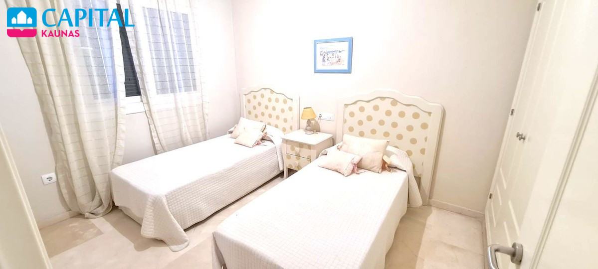 Nuomojamas namas Marbella Este - Los Monteros , 280.00 kv.m ploto,  Floors 8