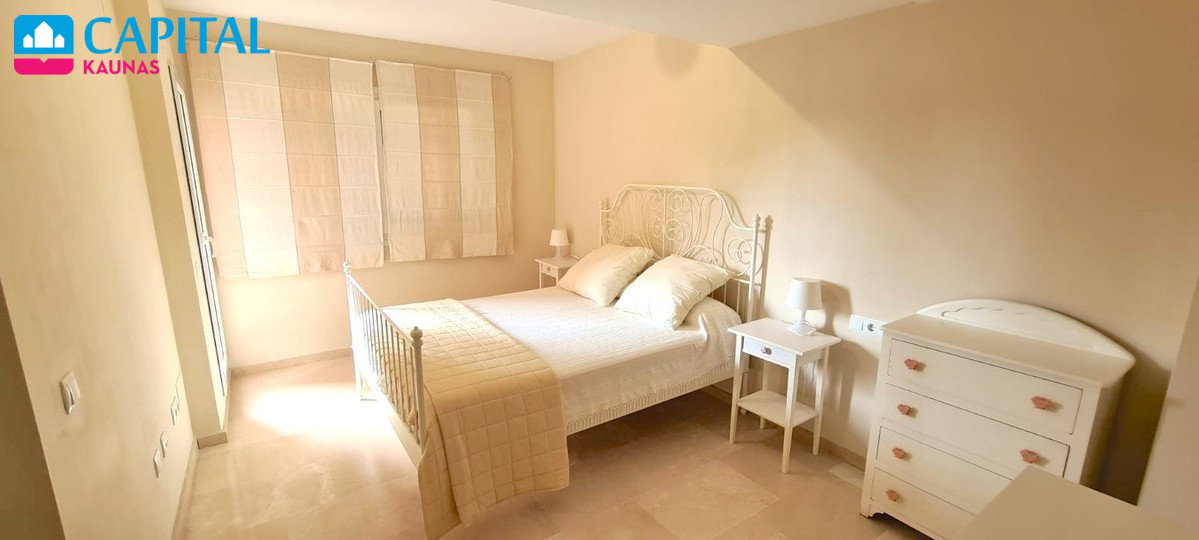 Nuomojamas namas Marbella Este - Los Monteros , 280.00 kv.m ploto,  Floors 13