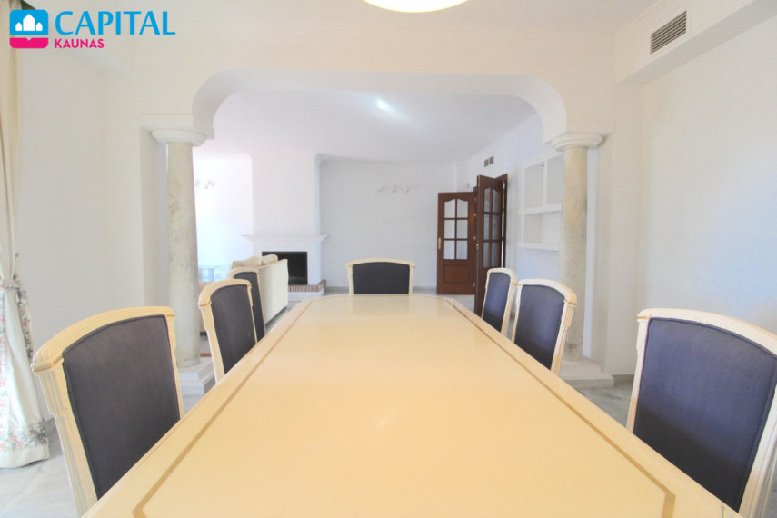 Nuomojamas namas Marbella Este - El Rosario , 300.00 kv.m ploto,  Floors 18