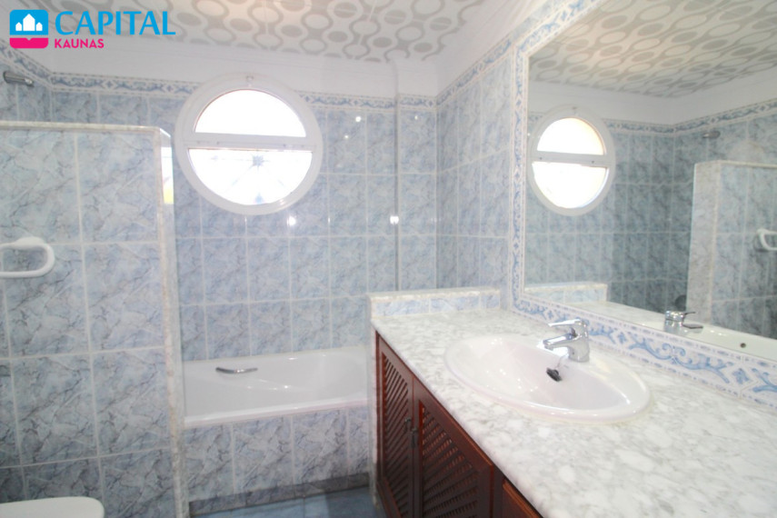 Nuomojamas namas Marbella Este - El Rosario , 300.00 kv.m ploto,  Floors 39
