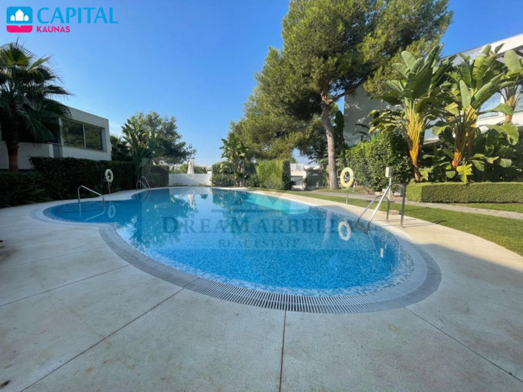 Parduodamas namas Marbella Golden Mile - Sierra Blanca , 356.00 kv.m ploto,  Floors 1