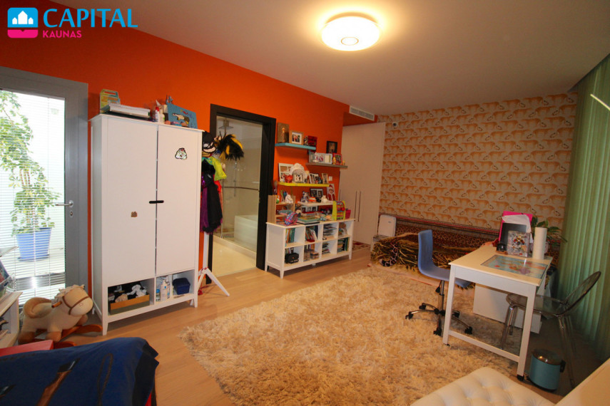 Parduodamas namas Marbella Golden Mile - Sierra Blanca , 358.00 kv.m ploto,  Floors 29