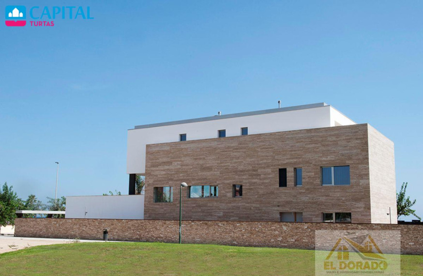 Parduodamas namas Calle de Catamaran, 78 , 540.00 kv.m ploto,  Floors 4