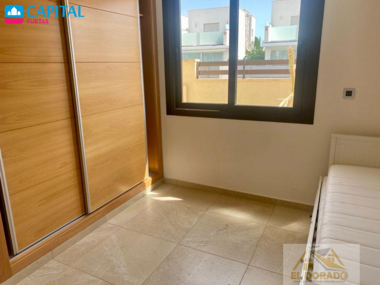 Parduodamas namas Calle Goleta, 1 , 103.00 kv.m ploto,  Floors 12