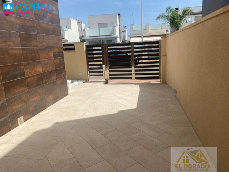 Parduodamas namas Calle Goleta, 1 , 103.00 kv.m ploto,  Floors 35