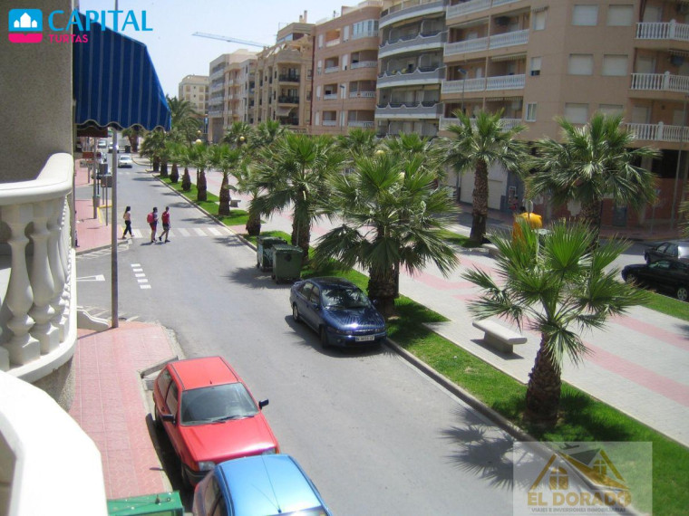 Parduodamas butas Avenida de Cervantes, 29 , 70.00 kv.m ploto, 2 kambariai 16