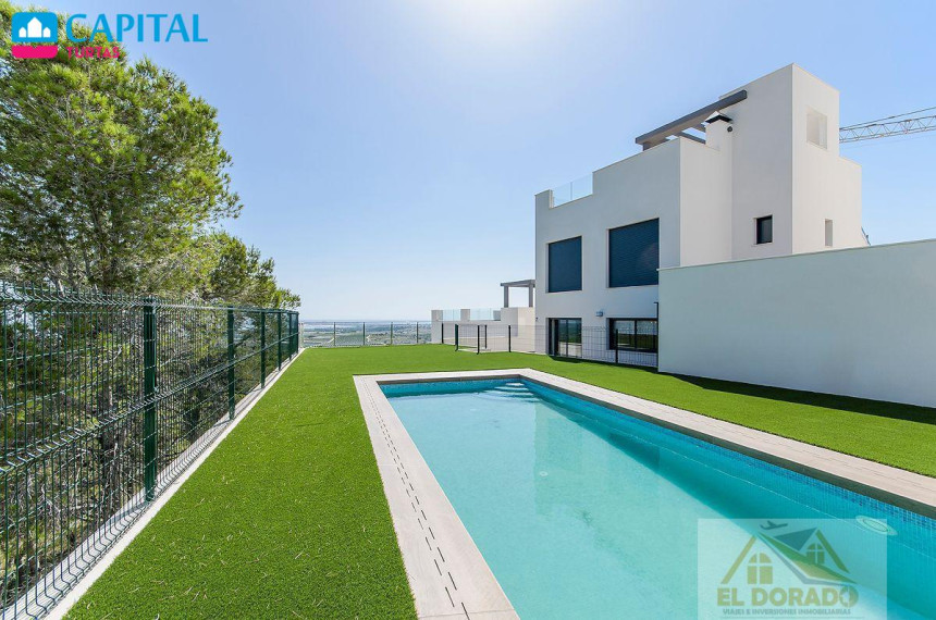 Parduodamas namas Calle de los Chirrines, 1B , 185.00 kv.m ploto,  Floors 31