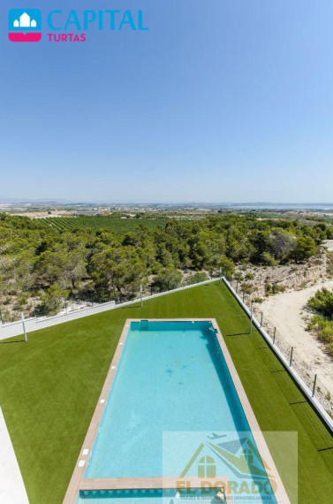 Parduodamas namas Calle de los Chirrines, 1B , 185.00 kv.m ploto,  Floors 29