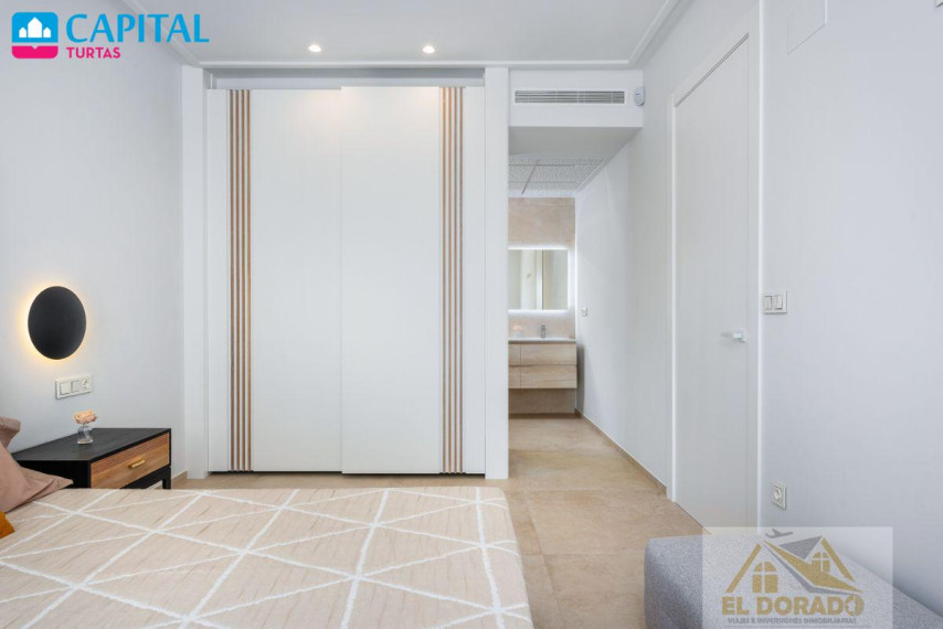 Parduodamas namas Calle Egipcios, 4 , 326.00 kv.m ploto,  Floors 15