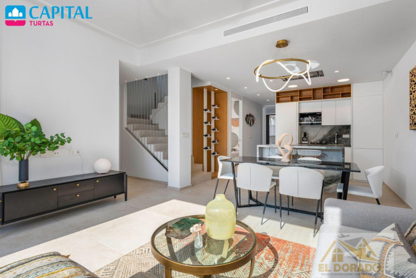 Parduodamas namas Calle Egipcios, 4 , 326.00 kv.m ploto,  Floors 3