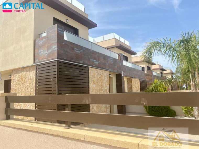 Parduodamas namas Calle Goleta, 1 , 103.00 kv.m ploto,  Floors 2
