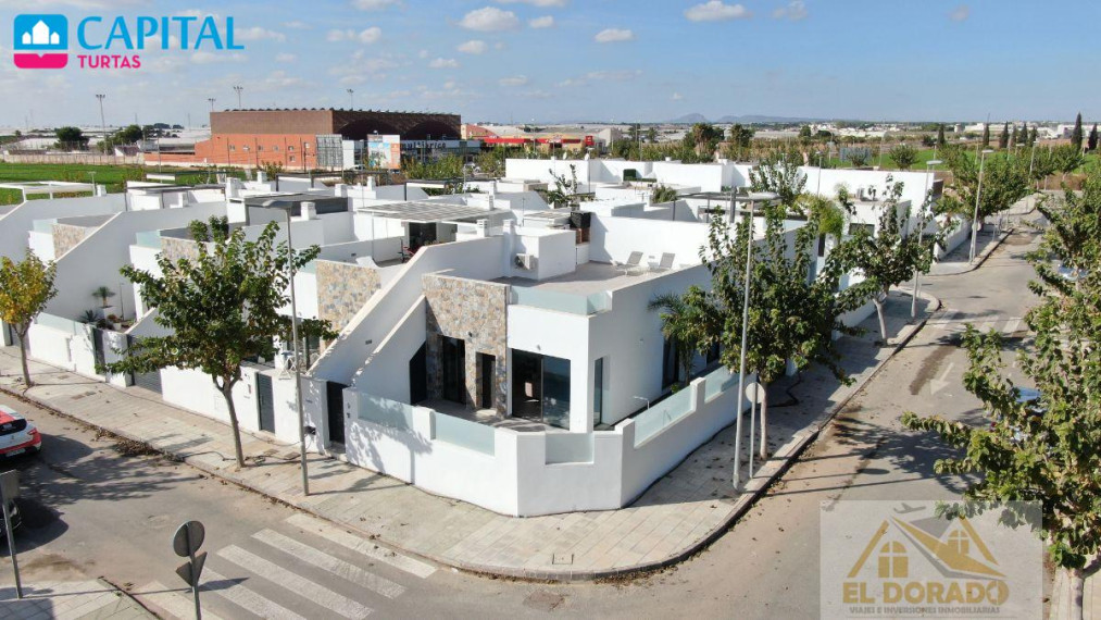 Parduodamas namas Paseo Cooperativa Agrícola, 26 , 120.00 kv.m ploto,  Floors 25