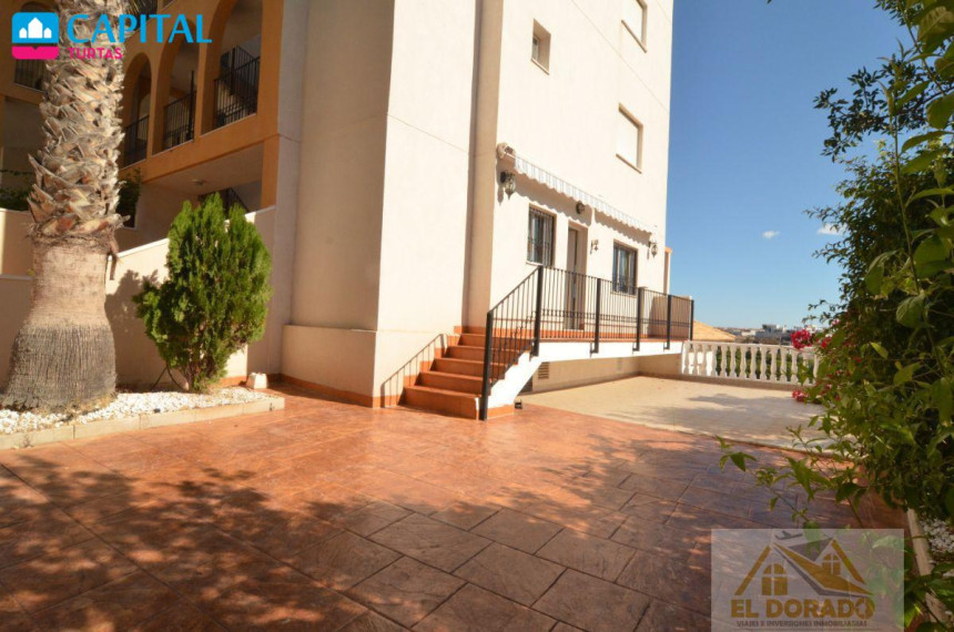 Parduodamas namas Calle Samaniego, 10C , 151.00 kv.m ploto,  Floors 4
