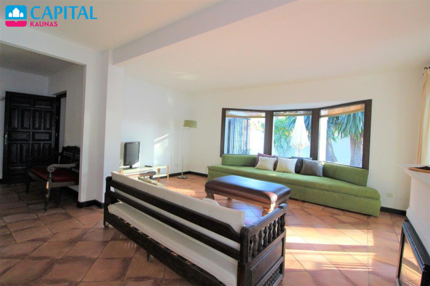 Parduodamas namas Marbella Este - Elviria , 220.00 kv.m ploto,  Floors 5