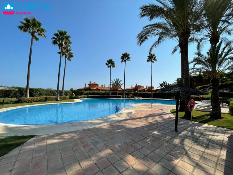 Parduodamas butas Las lomas del Conde Luque , 157.00 kv.m ploto, 2 kambariai 31