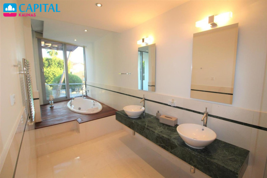Nuomojamas namas Marbella Golden Mile - Sierra Blanca , 300.00 kv.m ploto,  Floors 35