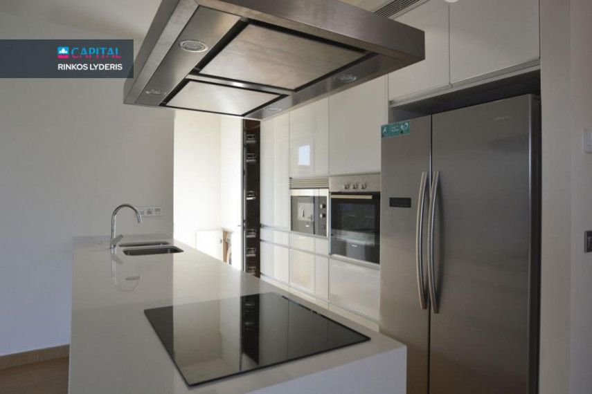Parduodamas namas Avenida Torreblanca 23, 175.00 kv.m ploto, 2 Floors 4