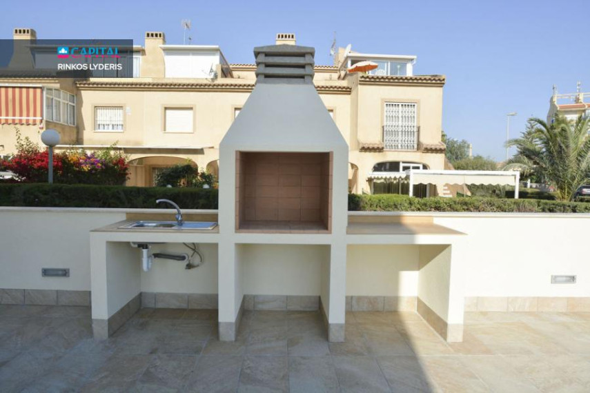Parduodamas namas Avenida Torreblanca 23, 175.00 kv.m ploto, 2 Floors 9