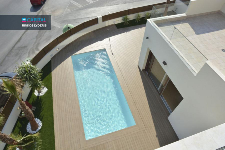 Parduodamas namas Avenida Torreblanca 23, 175.00 kv.m ploto, 2 Floors 12