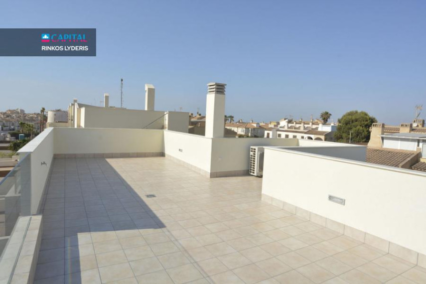 Parduodamas namas Avenida Torreblanca 23, 175.00 kv.m ploto, 2 Floors 17