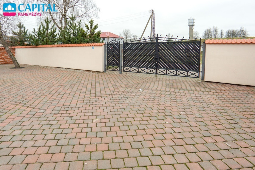 Parduodamos administracinės, kitos paskirties, maitinimo, paslaugų, prekybos patalpos Gedimino g., Kupiškio m., Kupiškio r. sav., 1500 m2 ploto 47