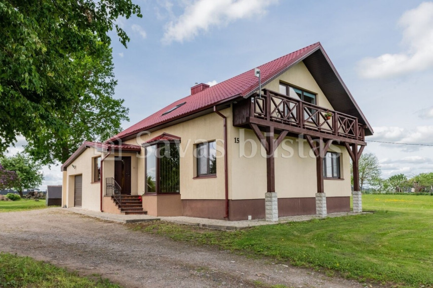 Parduodamas namas Geltonoji g., Pailių k., Šiaulių r. sav., 230.01 m2 ploto, 1 aukštai 1
