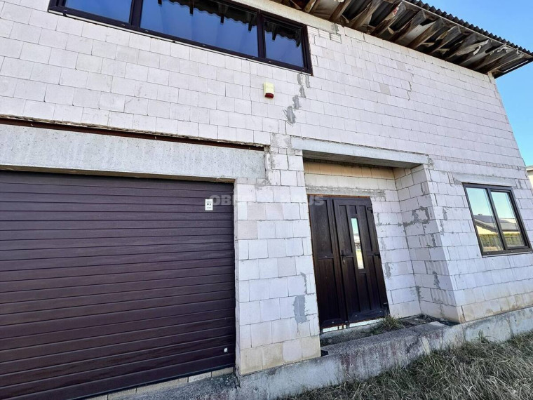 Parduodamas namas Ėriškių g., Stetiškiai, Panevėžio m., Panevėžio m. sav., 250 m2 ploto, 2 aukštai 3