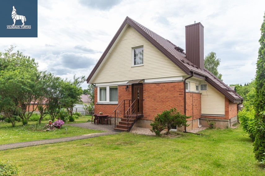 Parduodamas namas Baltarusijos g., Mostiškių k., Vilniaus r. sav., 109.41 m2 ploto, 2 aukštai 2