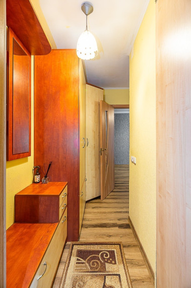 Parduodamas butas Dainų g., Šiaulių m., Šiaulių m. sav., 33.01 m2 ploto, 1 kambariai 16