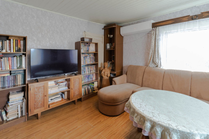 Parduodamas namas Žalioji g., Uliūnų k., Panevėžio r. sav., 215.5 m2 ploto, 2 aukštai 19