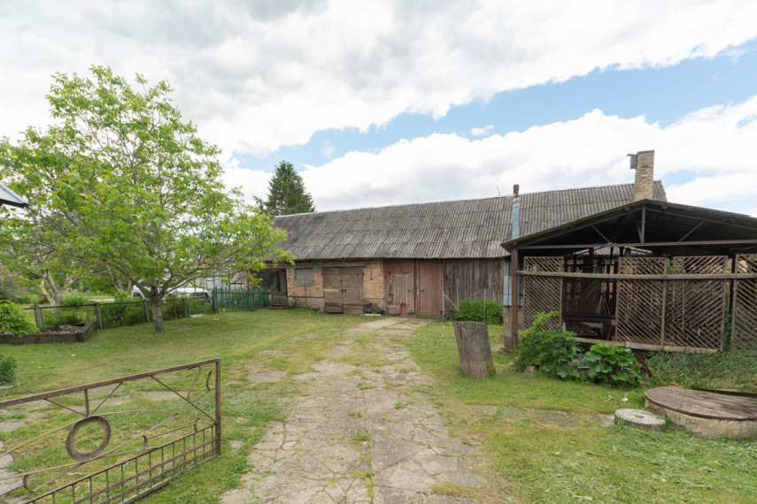 Parduodamas namas Žalioji g., Uliūnų k., Panevėžio r. sav., 215.5 m2 ploto, 2 aukštai 30