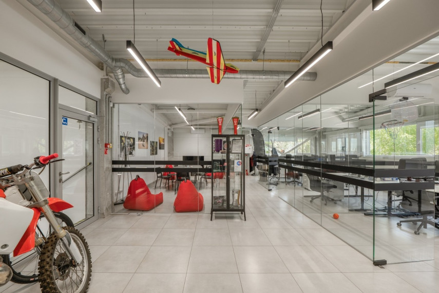 Nuomojamos administracinės, kitos paskirties, paslaugų, prekybos, sandėliavimo patalpos Gilužio g., Vilniaus m., Vilniaus m. sav., 552.46 m2 ploto 8