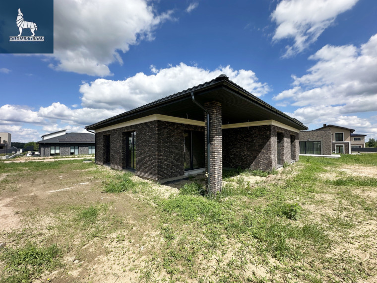 Parduodamas namas Sadūniškių g., Antakalnis, Vilniaus m., Vilniaus m. sav., 167 m2 ploto, 1 aukštai 32