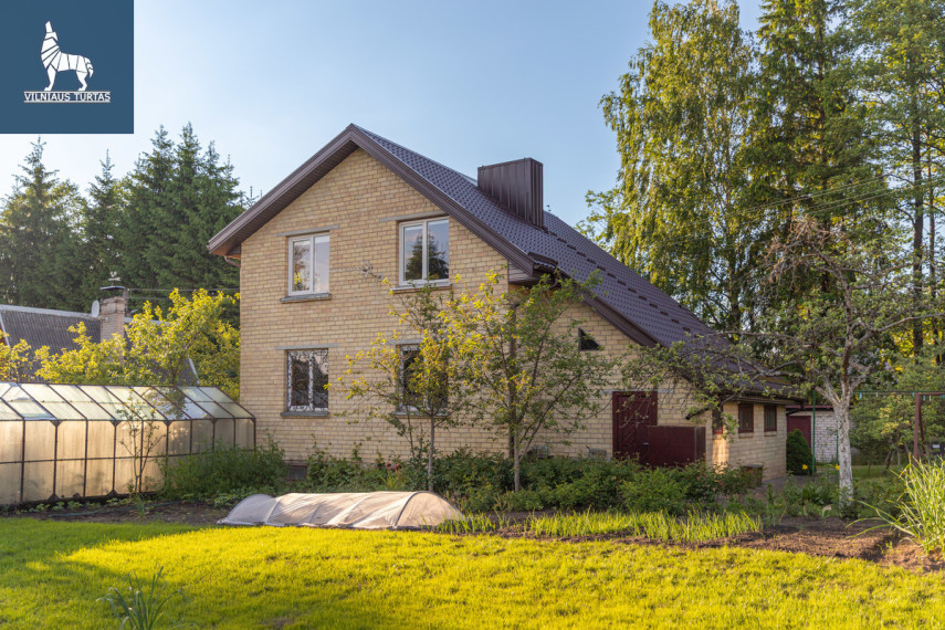 Parduodamas namas Žaliojo Šilo g., Viktariškių k., Vilniaus r. sav., 193.59 m2 ploto, 2 aukštai 1