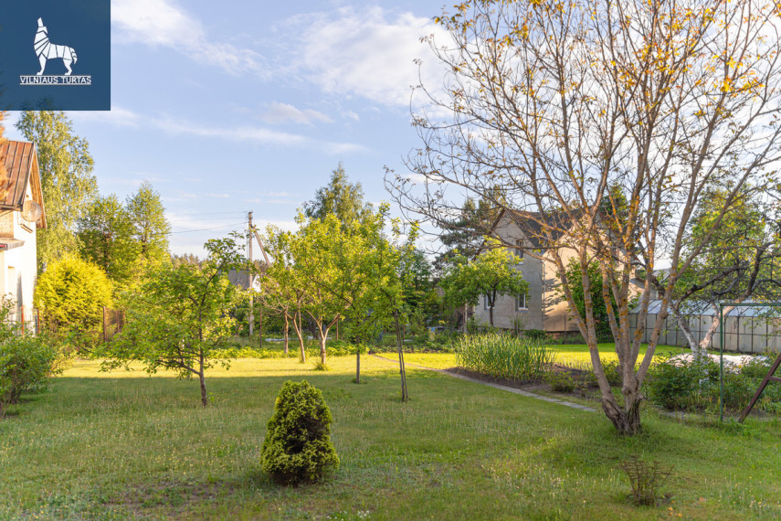 Parduodamas namas Žaliojo Šilo g., Viktariškių k., Vilniaus r. sav., 193.59 m2 ploto, 2 aukštai 4