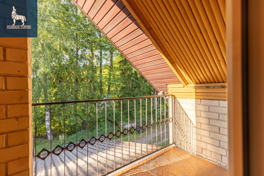 Parduodamas namas Žaliojo Šilo g., Viktariškių k., Vilniaus r. sav., 193.59 m2 ploto, 2 aukštai 12
