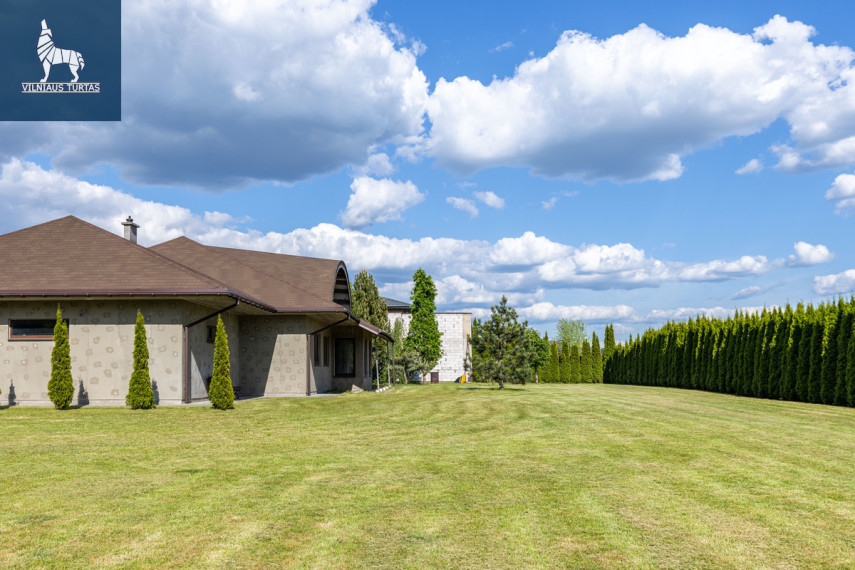 Parduodamas namas Miško g., Gudelių k., Vilniaus r. sav., 223.33 m2 ploto, 2 aukštai 4