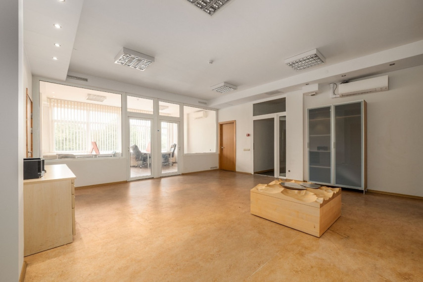 Parduodamos administracinės patalpos Vilniaus m. sav., Vilniaus m., Vilkpėdė, Savanorių pr. , 171.53 m2 ploto 2