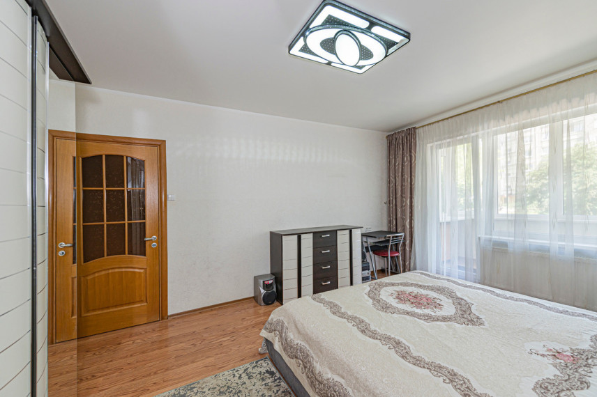 Parduodamas butas Šarkuvos g., Kauno m., Kauno m. sav., 82.03 m2 ploto, 4 kambariai 6