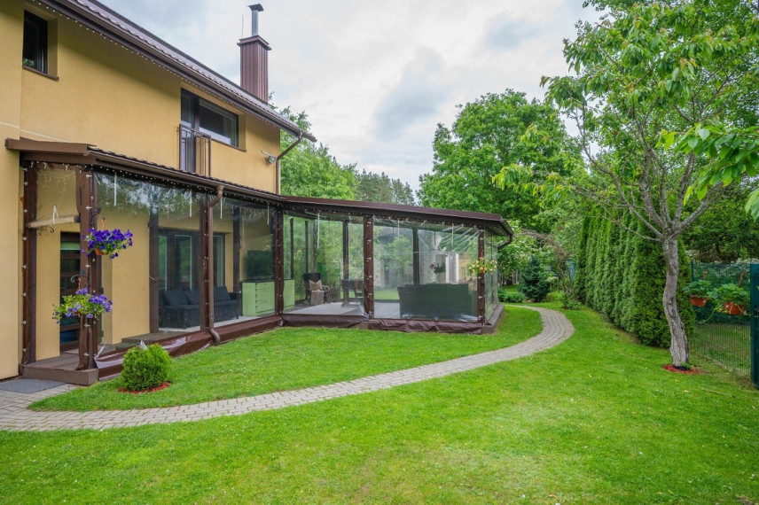 Parduodamas namas Vilniaus r. sav., Baronų k., Šilo 4-oji, 150 m2 ploto, 2 aukštai 43