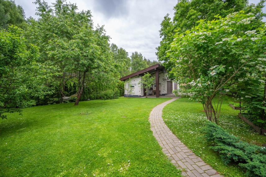Parduodamas namas Vilniaus r. sav., Baronų k., Šilo 4-oji, 150 m2 ploto, 2 aukštai 51